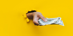 US Government Assistance Lifts 45.4m People Out of Poverty in 2021