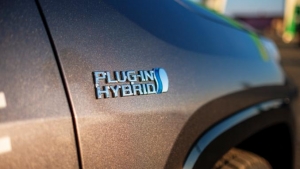 20% dintre românii care doresc să achiziționeze o mașină iau în considerare varianta hybrid plug-in