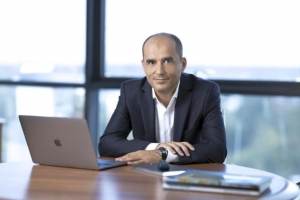 Divizarea parțială și simetrică a Agricover Holding S.A.