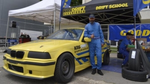 Derapaj controlat prin viață sau drumul de la pilot de drift la psiholog