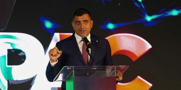 Opinie Politică. George Simion, anunțul momentului din Mexic: Mă voi lupta cu Ciolacu în turul doi. Avem nevoie de o alianță a tuturor forțelor suveraniste!