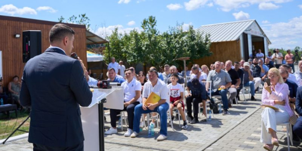 Opinie Politică: George Simion a prezentat Planul pentru Gospodăriile Țărănești: „Trebuie să asigurăm suveranitatea alimentară”
