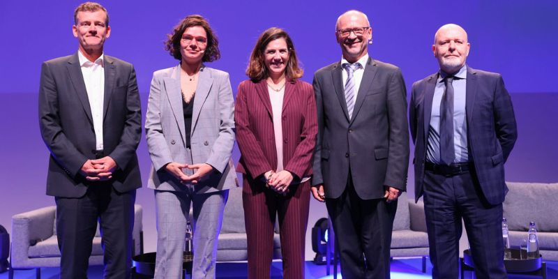 EIT Manufacturing and EFFRA announce the launch of Innovate Together Call. EUR 5m Call for Impactful Industrial Projects